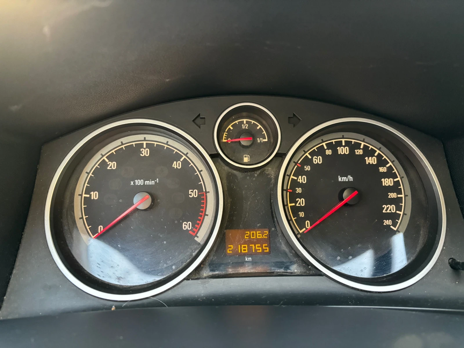 Opel Astra 1.7 cdi - изображение 9