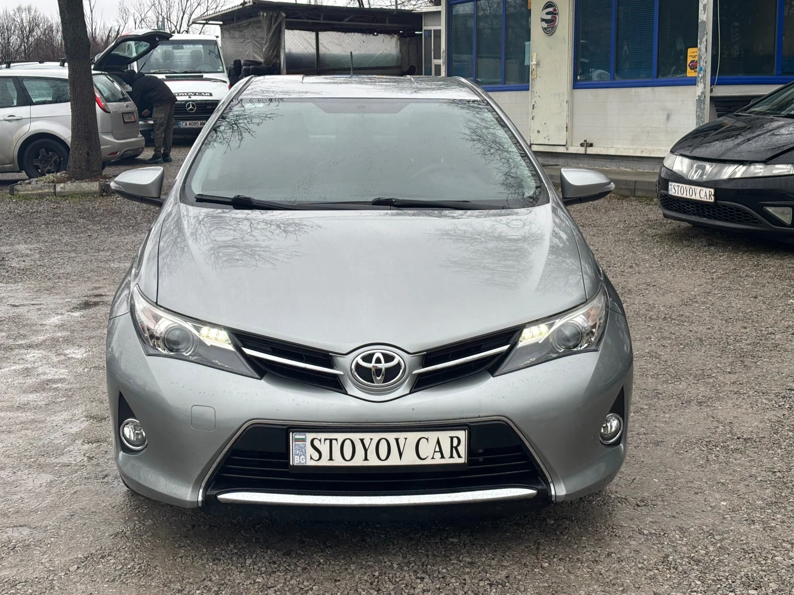 Toyota Auris 1.6 VALVEMATIC - изображение 2