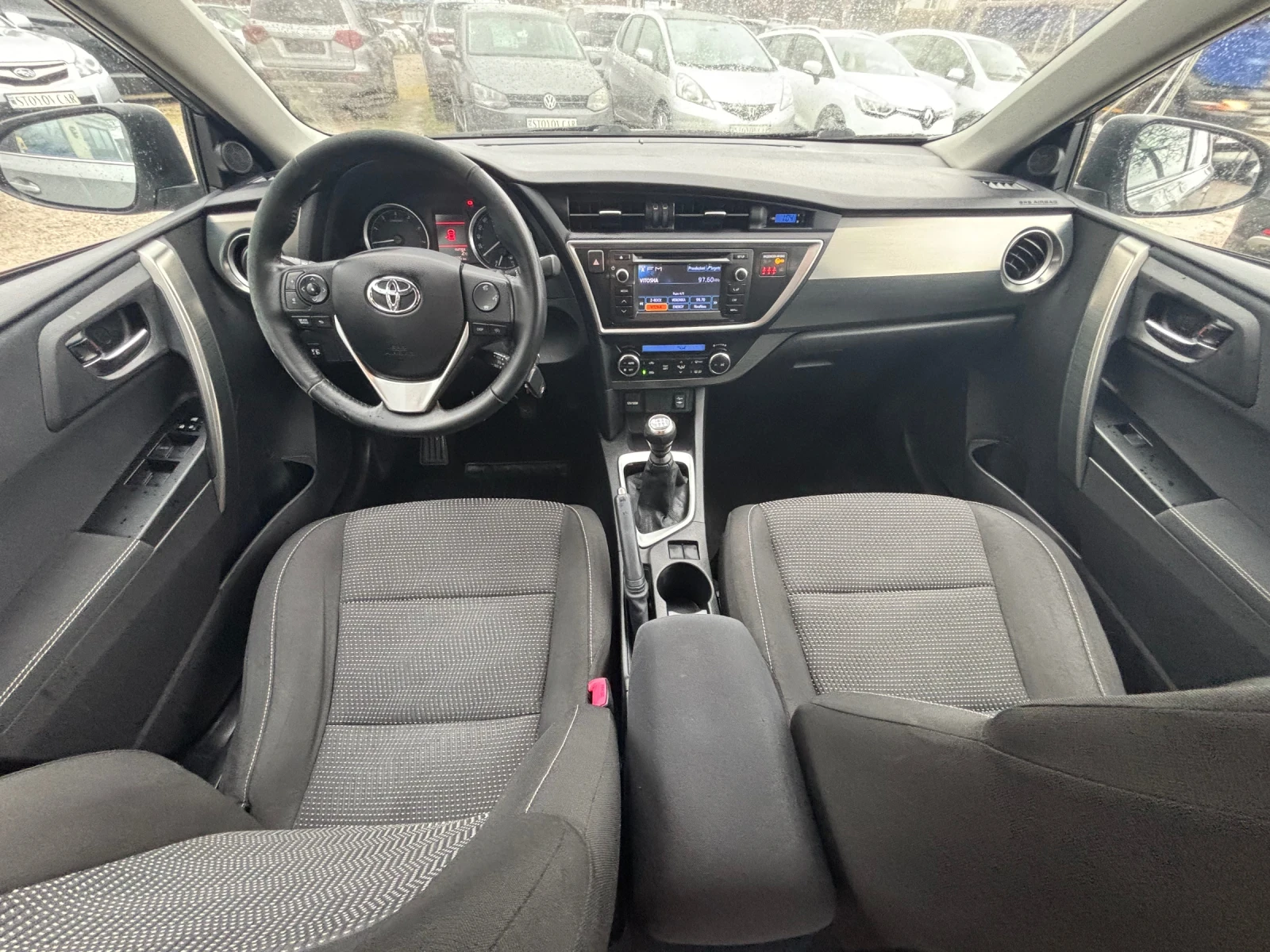 Toyota Auris 1.6 VALVEMATIC - изображение 8