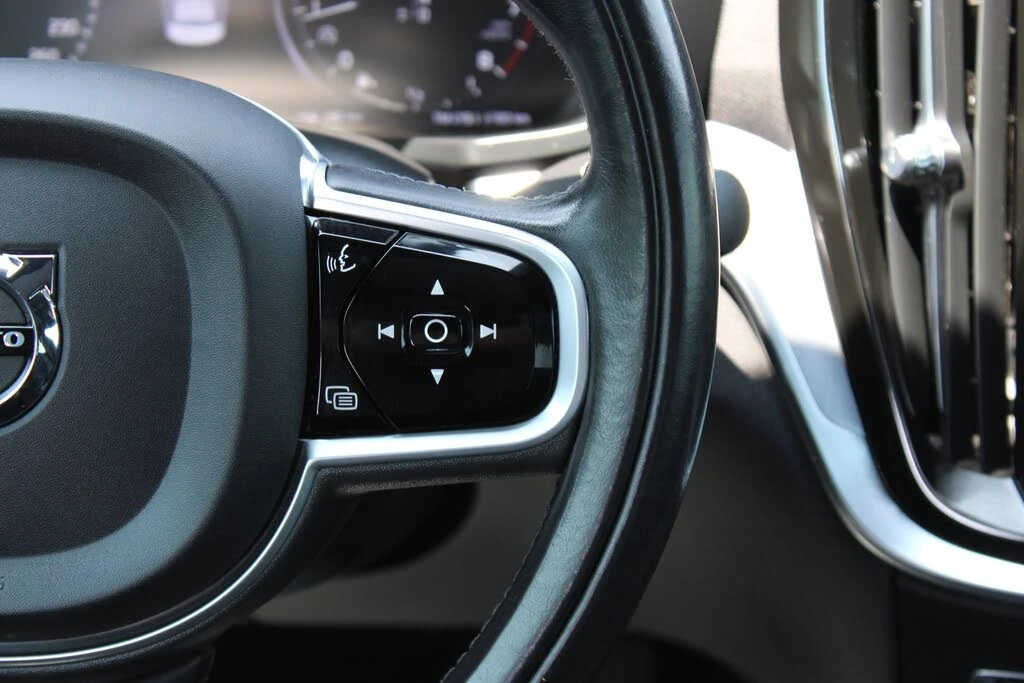 Volvo S60 T6* Momentum* AWD* АвтоКредит* (ЦЕНА ДО БГ) - изображение 9