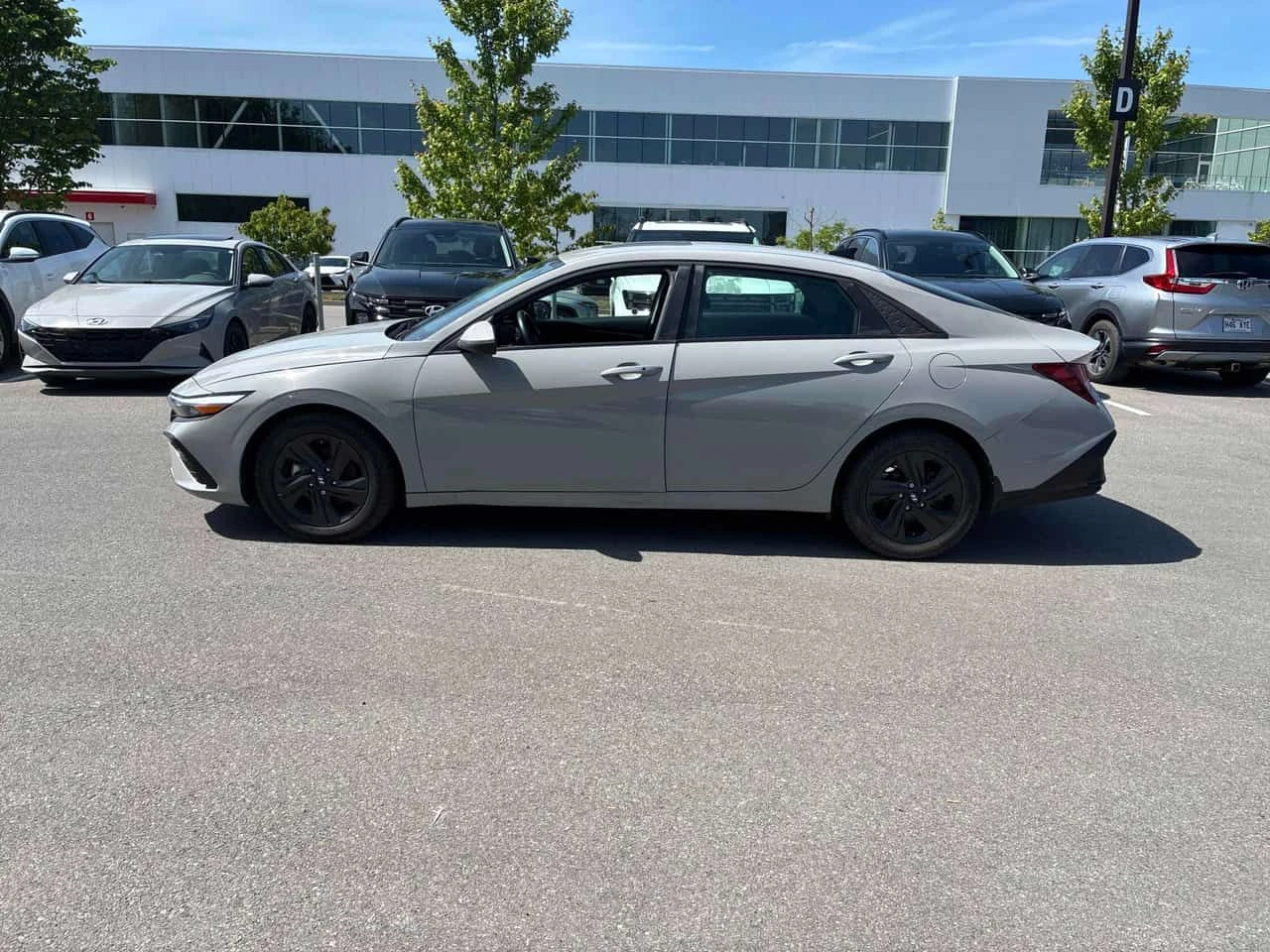 Hyundai Elantra * Preferred * CARFAX * БЕЗ ПЪРВОНАЧАЛНА ВНОСКА, снимка 2 - Автомобили и джипове - 54891245