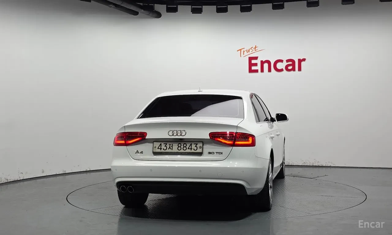 Audi A4 3.0TDI* ПОДГРЕВ* ШИБЕДАХ* КАМЕРА* , снимка 4 - Автомобили и джипове - 55244924