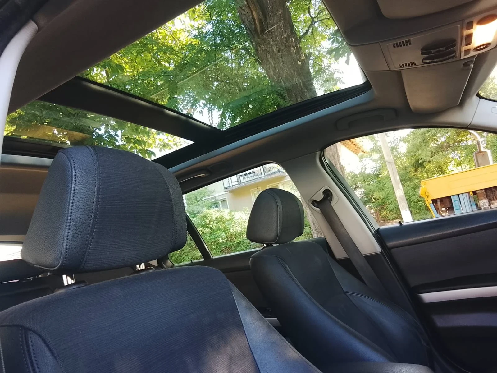 BMW 320 2.0 I, снимка 11 - Автомобили и джипове - 55847119
