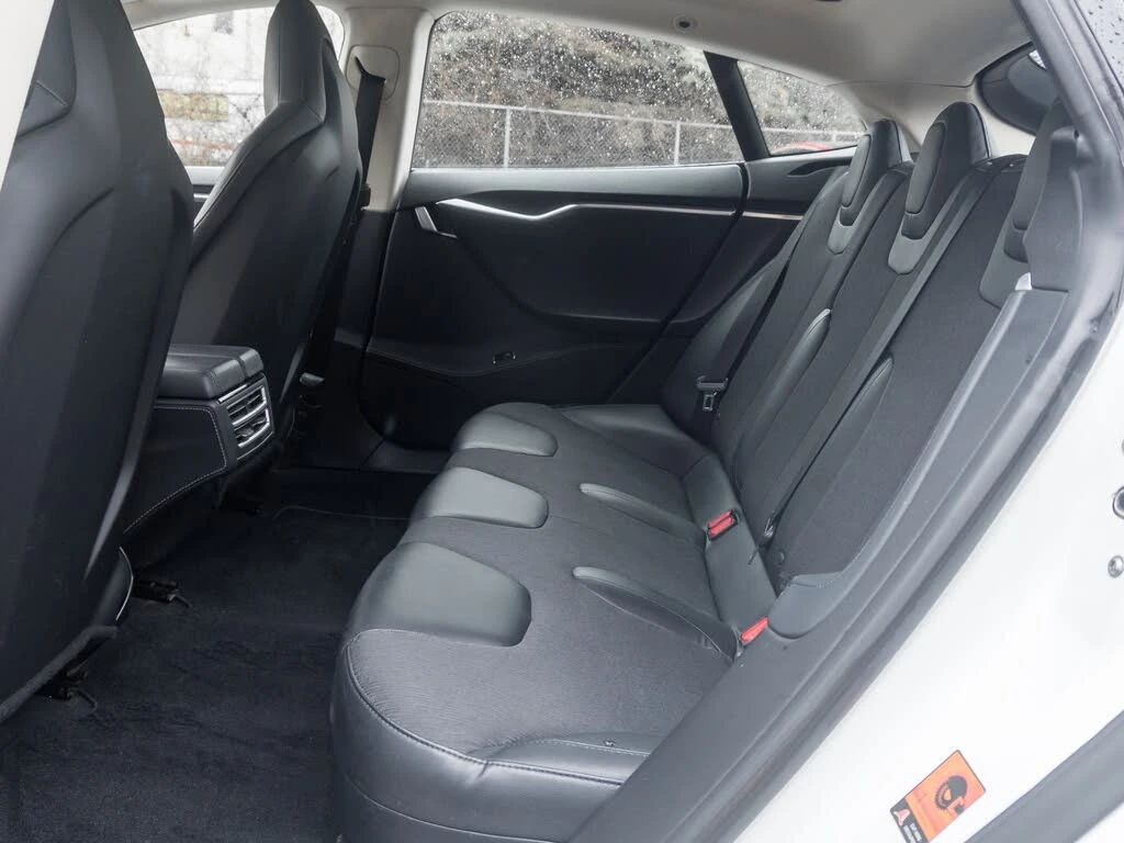 Tesla Model S * Панорама * АвтоКредит (ЦЕНА ДО БГ), снимка 13 - Автомобили и джипове - 56338562