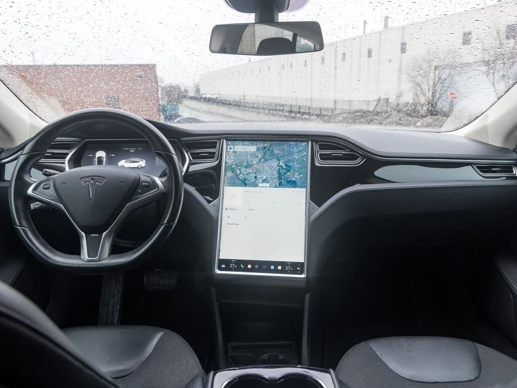 Tesla Model S * Панорама * АвтоКредит (ЦЕНА ДО БГ), снимка 14 - Автомобили и джипове - 56338562