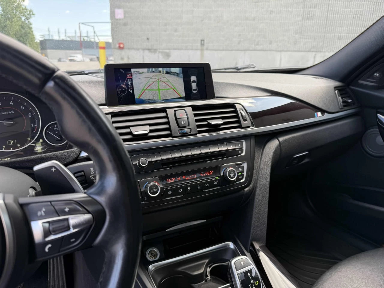 BMW 335 XDrive/M POWER/ПАНО/ЛИЗИНГ, снимка 8 - Автомобили и джипове - 56395035