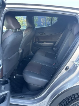 Toyota C-HR 1.8i HYBRID LOUNGE FULL/EURO6/LED/Камера - 32500 лв. - 66063466 12