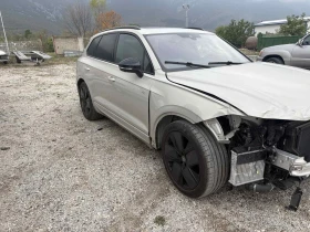 VW Touareg R 3.0TSIe | Mobile.bg    2