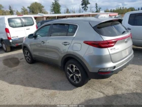 Kia Sportage LX - 28000 лв. / 14316.17 € - 38226962 4