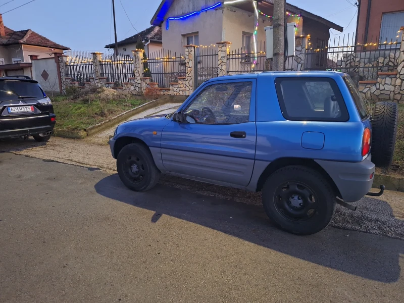 Toyota Rav4 2.0 i, снимка 4 - Автомобили и джипове - 48544462