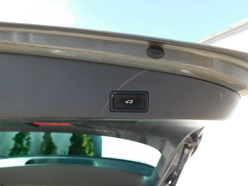 VW Touareg V6 TDI BMT 4XMOTION, снимка 10 - Автомобили и джипове - 52074403