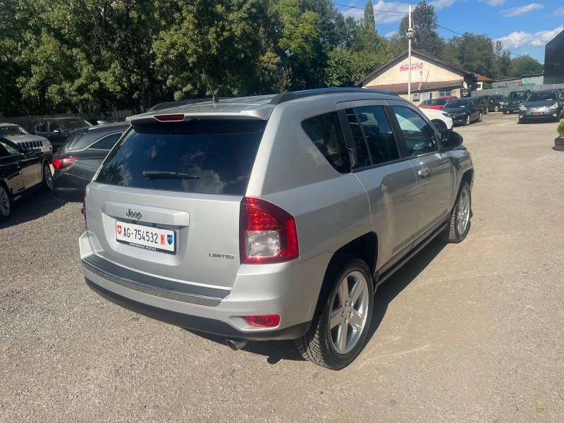 Jeep Compass 2.4* 4X4* AUT* , снимка 3 - Автомобили и джипове - 51659131