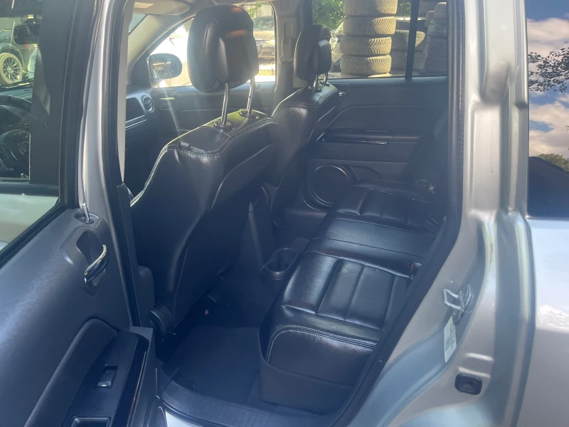 Jeep Compass 2.4* 4X4* AUT* , снимка 12 - Автомобили и джипове - 51659131