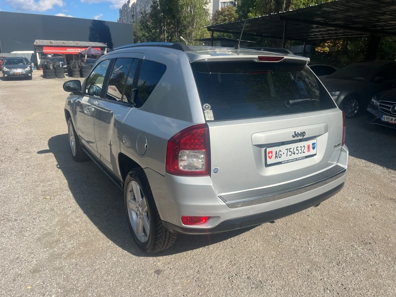 Jeep Compass 2.4* 4X4* AUT* , снимка 4 - Автомобили и джипове - 51659131