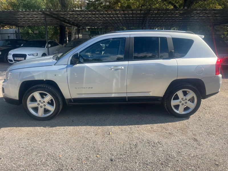 Jeep Compass 2.4* 4X4* AUT* , снимка 6 - Автомобили и джипове - 51659131
