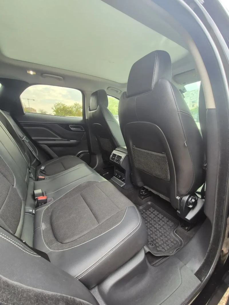 Jaguar F-PACE R Sport Line  пакет 2.0 дизел 4х4 75000км, снимка 7 - Автомобили и джипове - 51912569