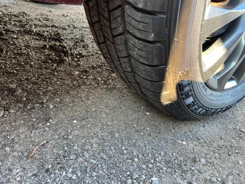 Nissan Armada Platinum  CARFAX, снимка 14 - Автомобили и джипове - 52750712