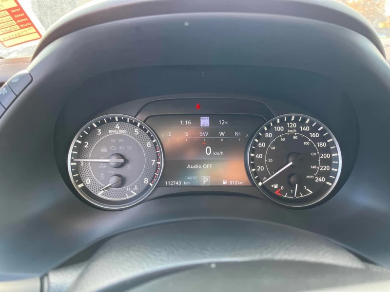 Nissan Armada Platinum  CARFAX, снимка 8 - Автомобили и джипове - 52750712