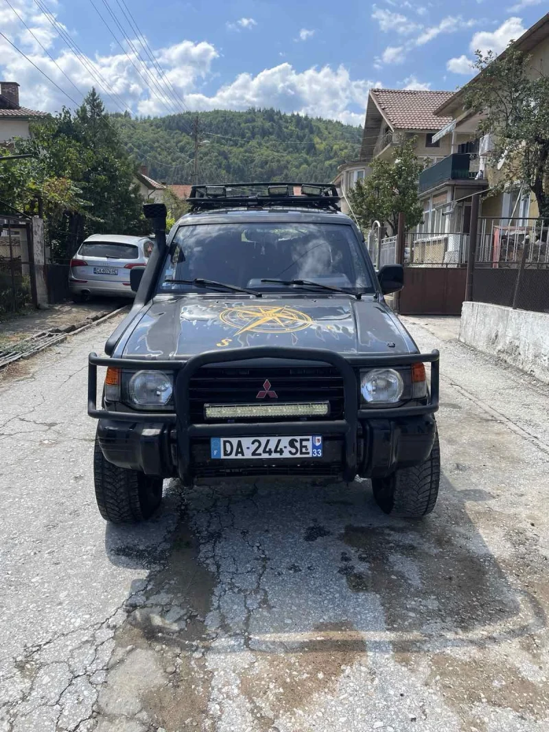 Mitsubishi Pajero, снимка 2 - Автомобили и джипове - 52892693