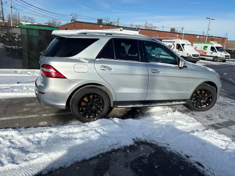 Mercedes-Benz ML 350 * BlueTEC * CARFAX * ЦЕНА ДО БГ, снимка 5 - Автомобили и джипове - 52976342