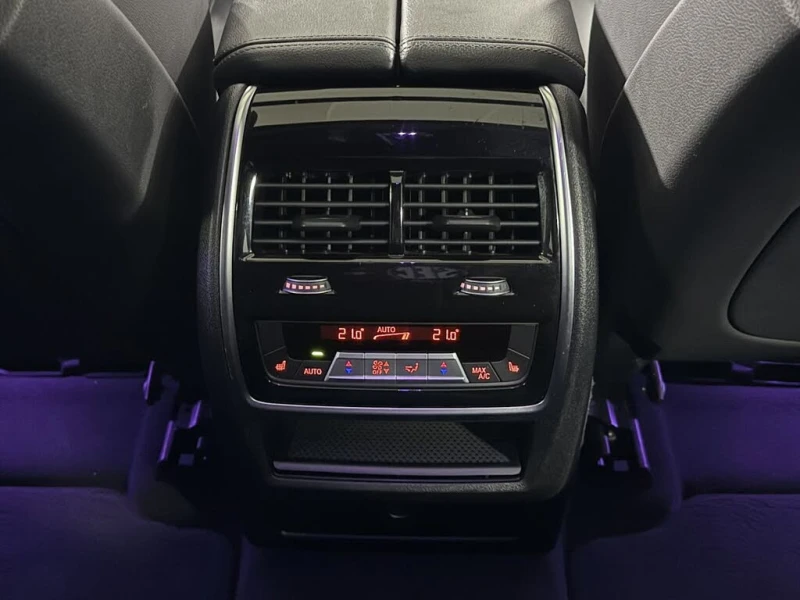 BMW X6 М50I * XDRIVE * CAMERA * LED * ПОДГРЕВ * NAVI, снимка 15 - Автомобили и джипове - 53339012