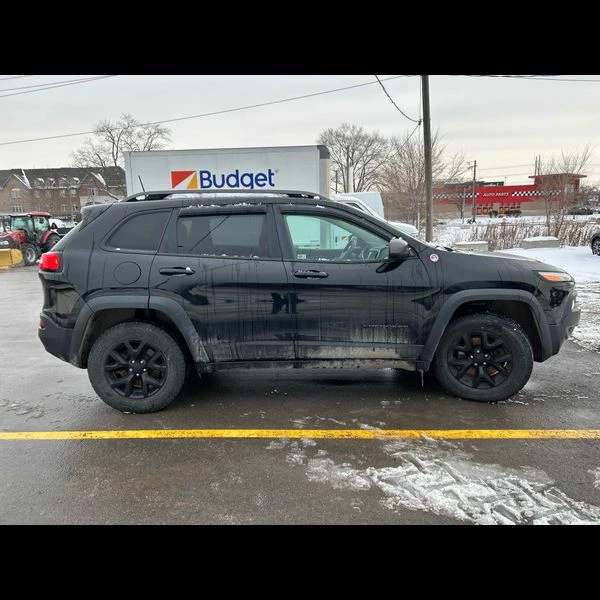 Jeep Cherokee 3.2L 6cyl 4WD - изображение 2