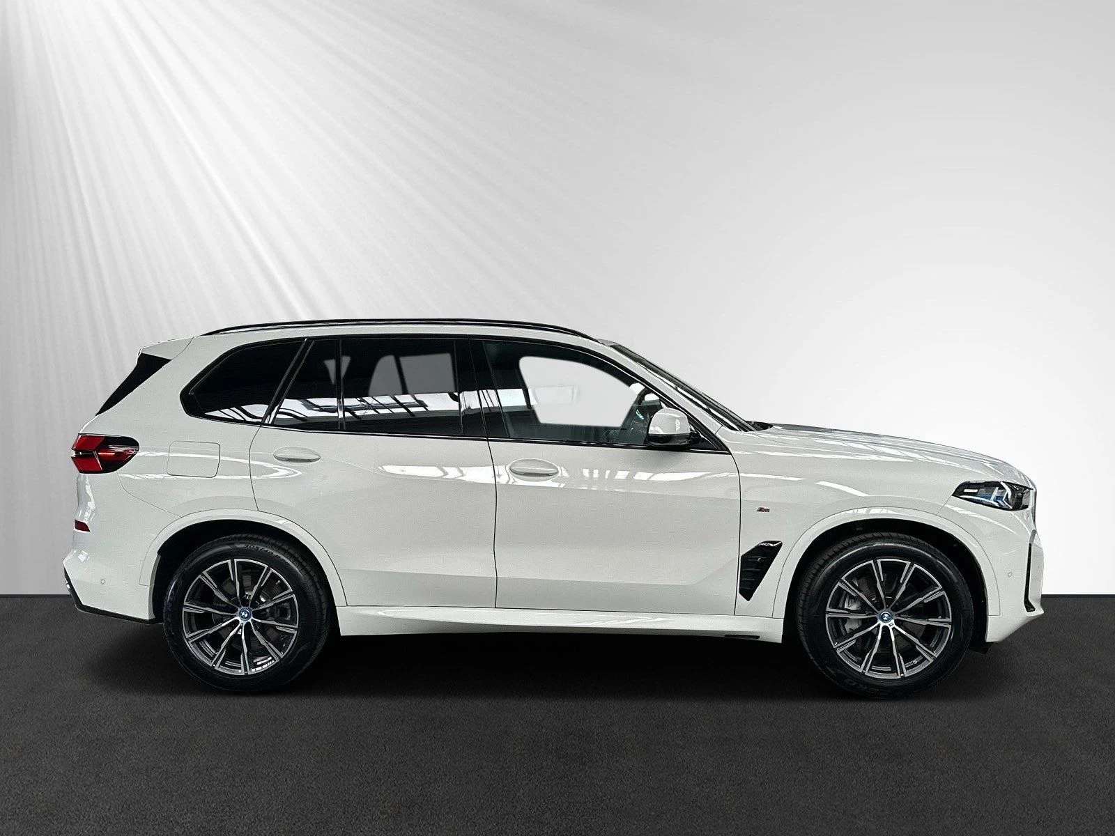 BMW X5 * 50e* FACELIFT* XDRIVE* M-SPORT* PANO* HEAD-UP* H - изображение 2