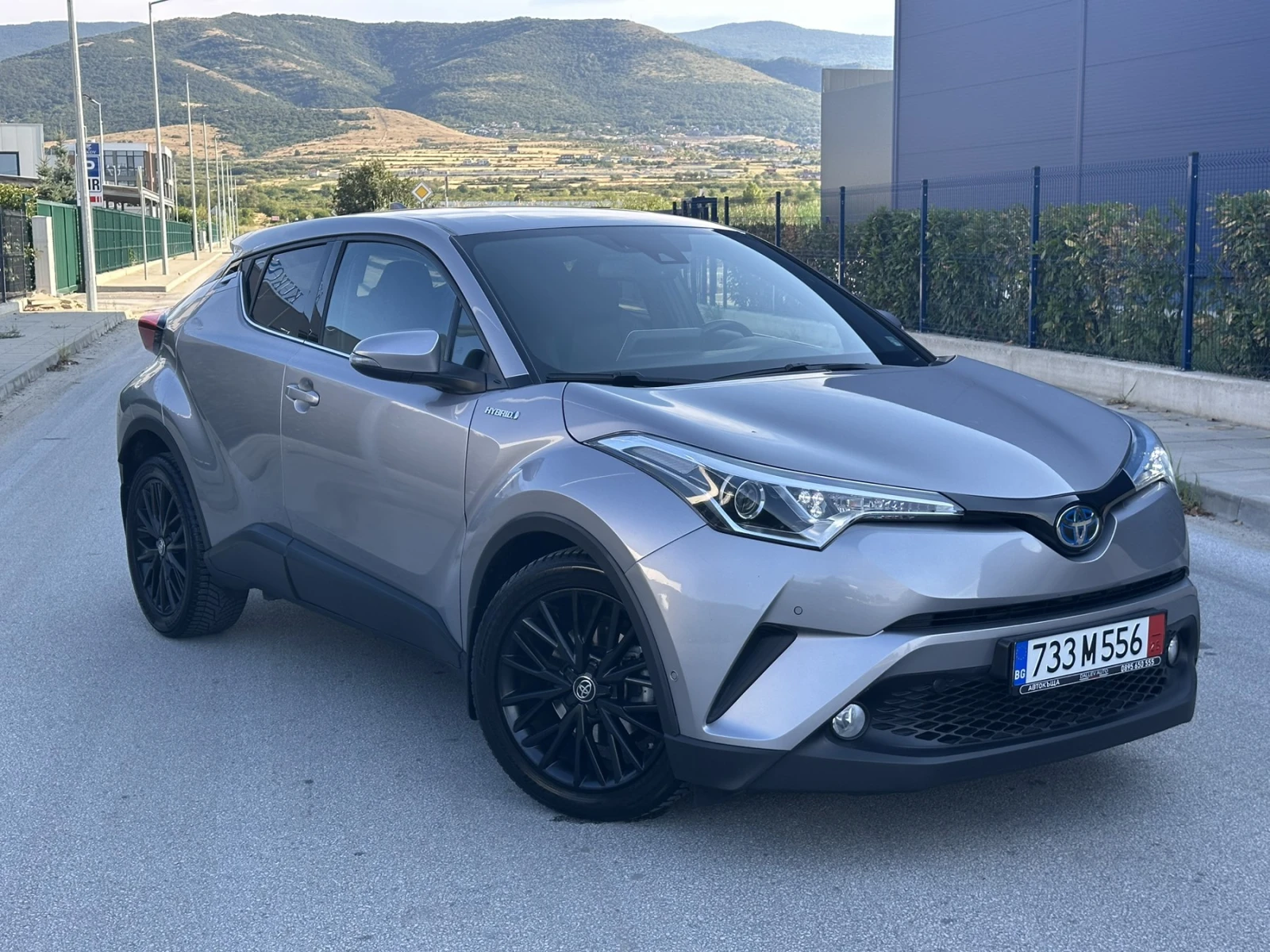 Toyota C-HR 1.8i HYBRID LOUNGE FULL/EURO6/LED/Камера  - изображение 2