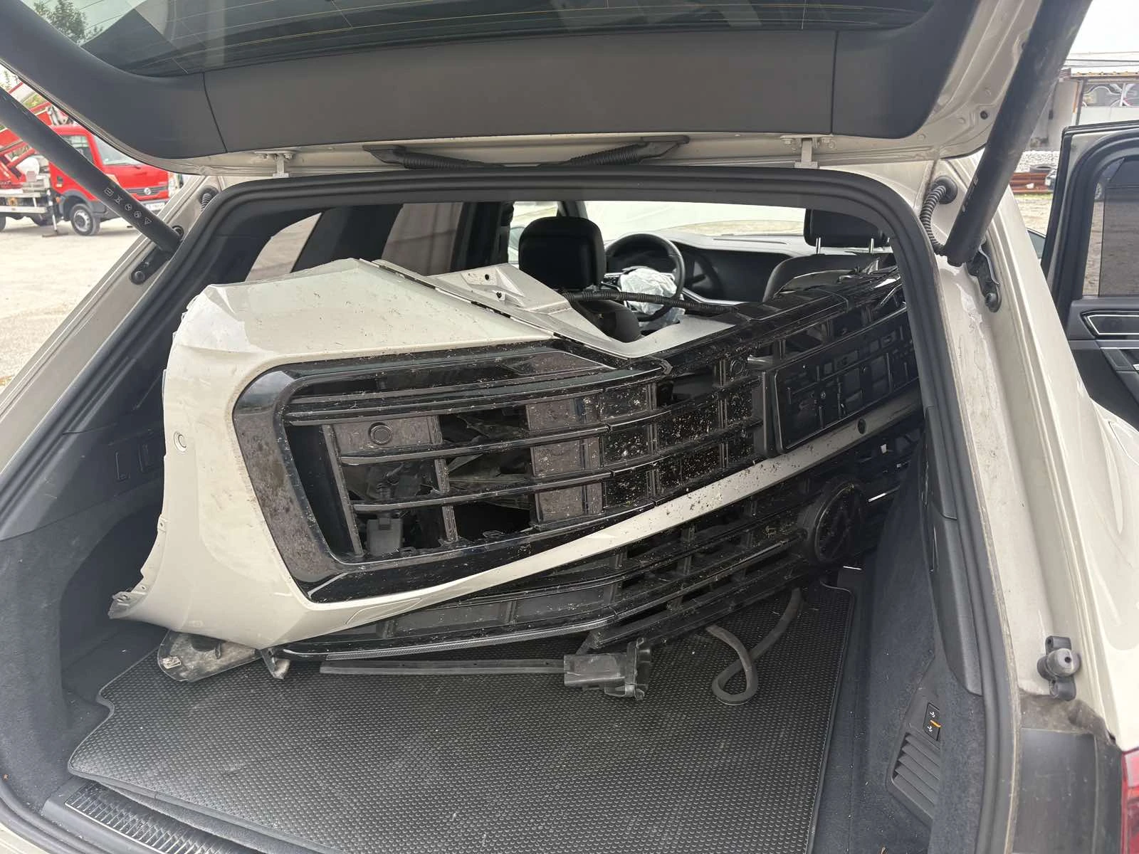 VW Touareg R 3.0TSIe | Mobile.bg   14