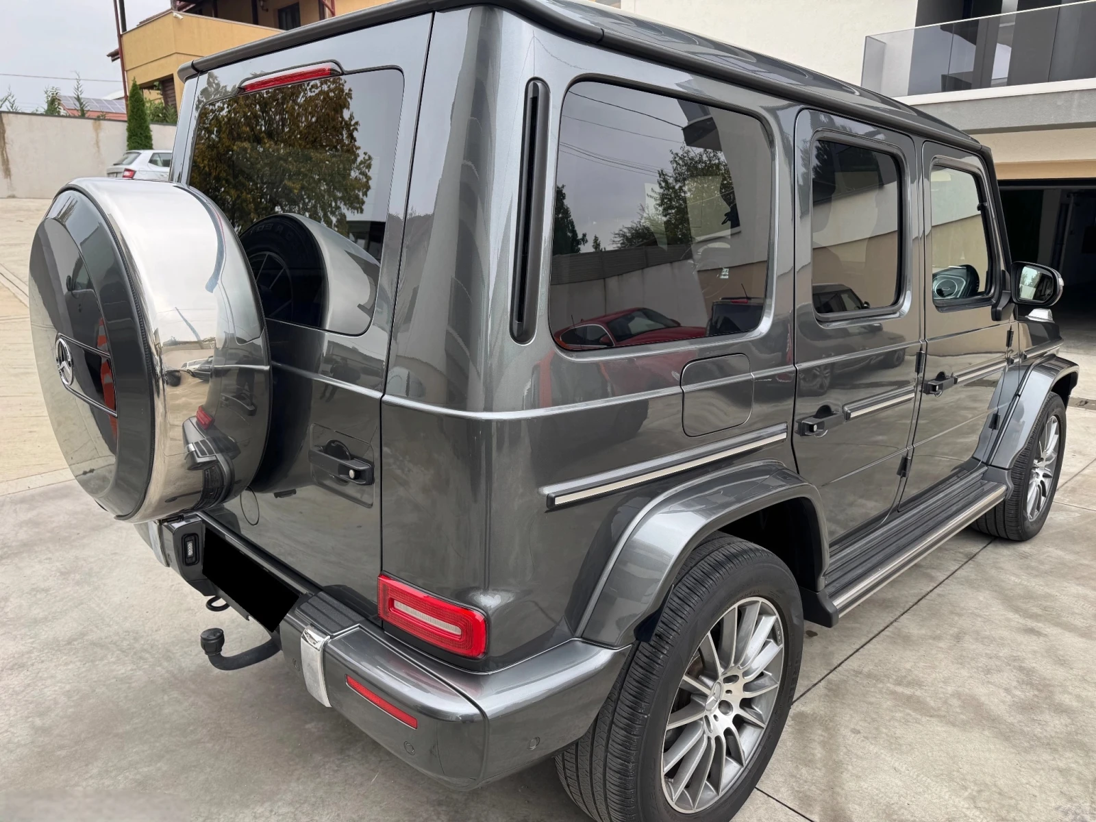 Mercedes-Benz G 500 AMG-Line 4.0 V8 4x4 - изображение 3