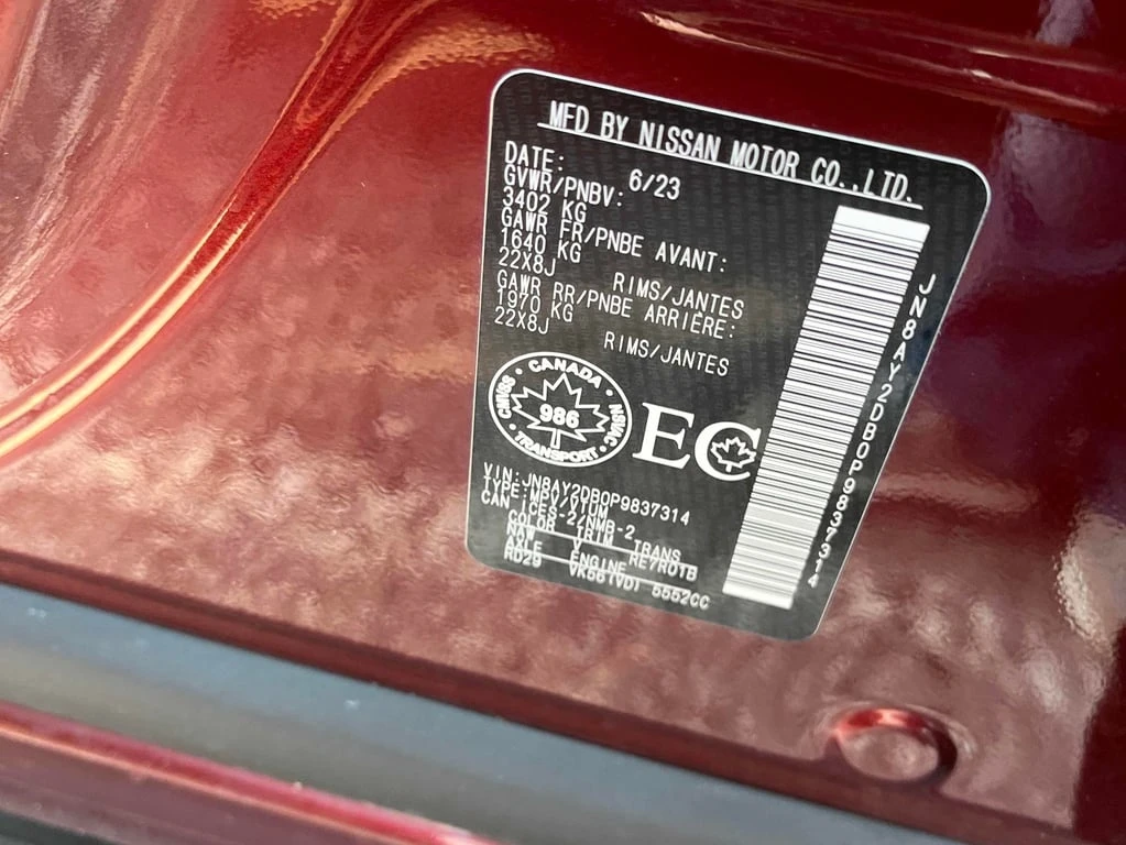 Nissan Armada Platinum  CARFAX - изображение 10