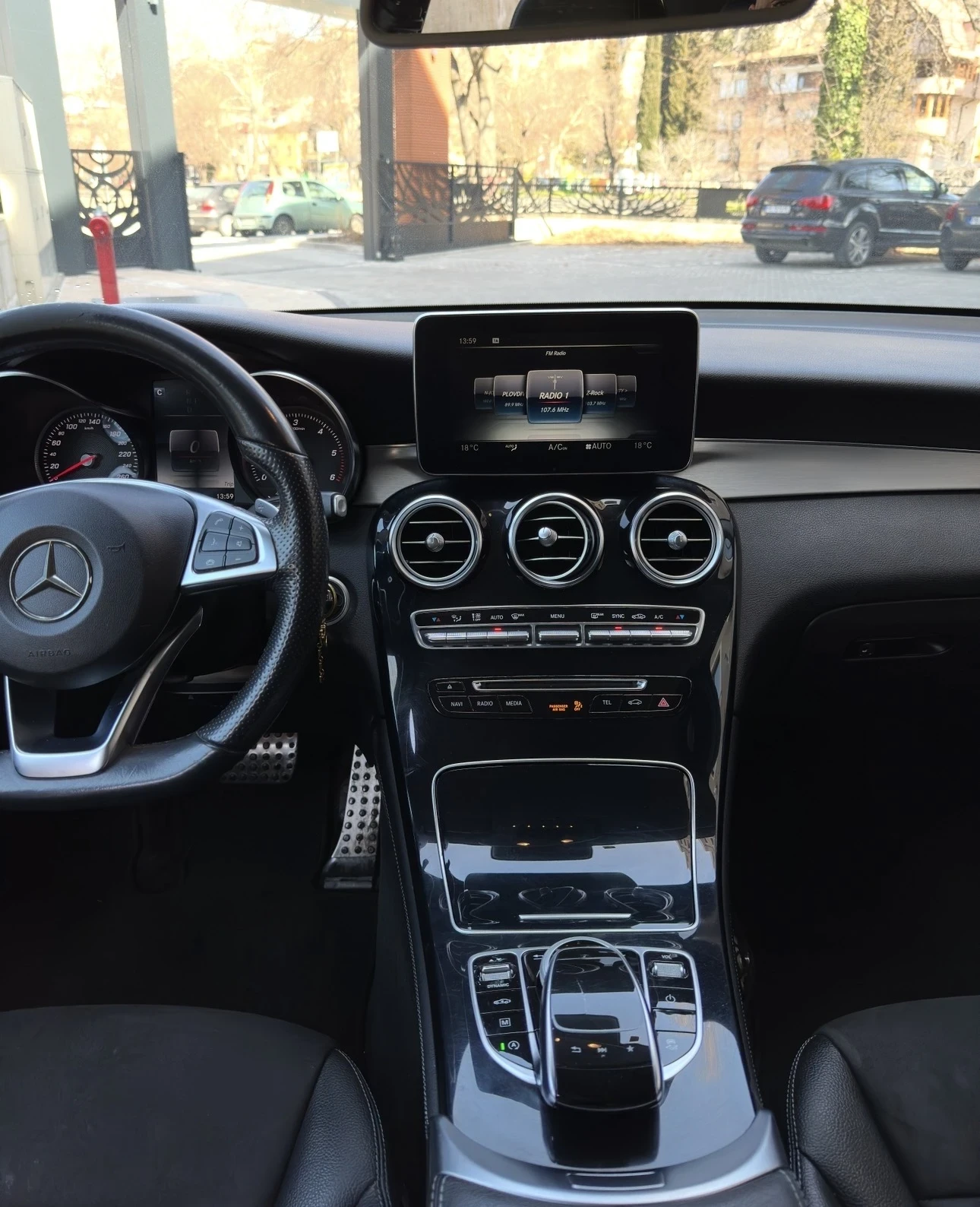 Mercedes-Benz GLC 250 AMG/4matic, снимка 13 - Автомобили и джипове - 53798783