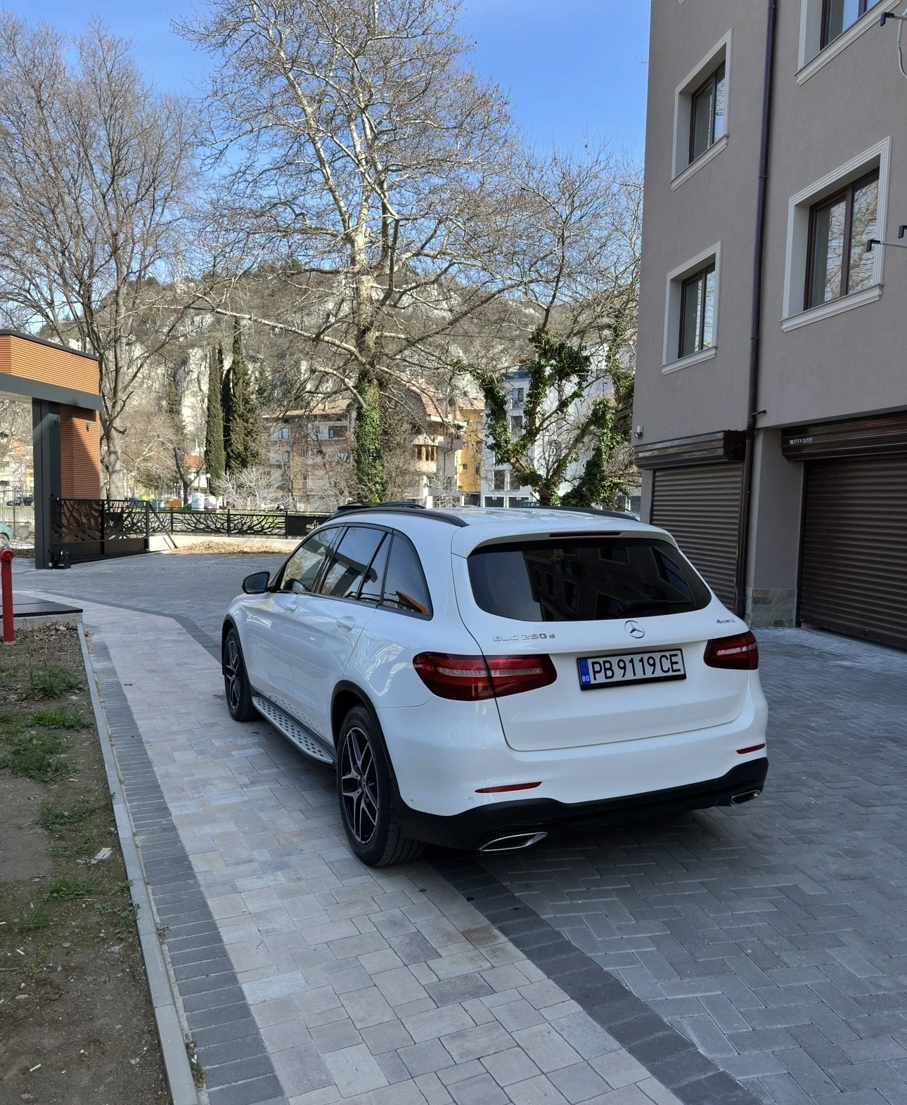 Mercedes-Benz GLC 250 AMG/4matic, снимка 6 - Автомобили и джипове - 53798783