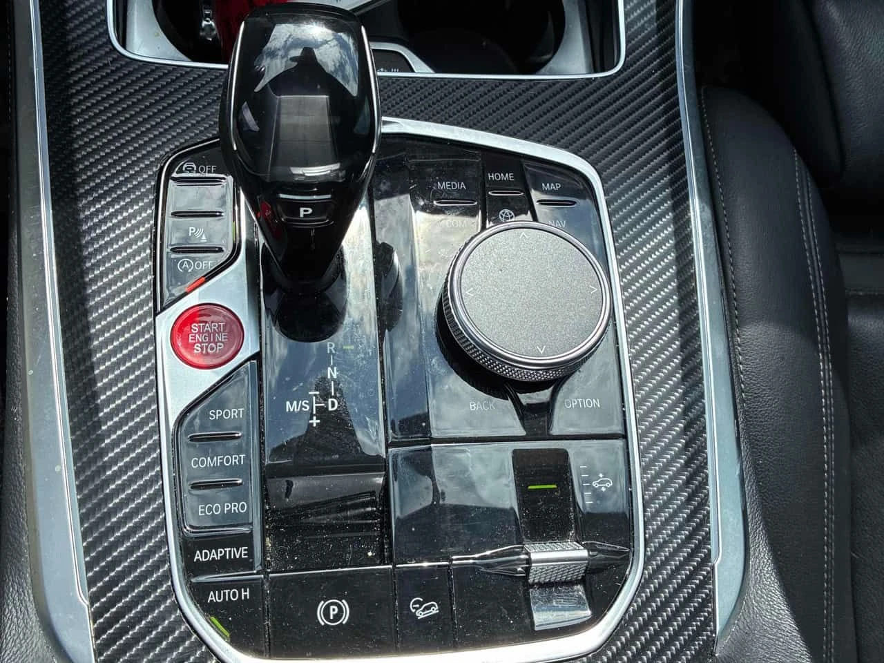 BMW X5 * xDrive40i * CARFAX * LASER * CARBON * М ПАКЕТ, снимка 13 - Автомобили и джипове - 53907089