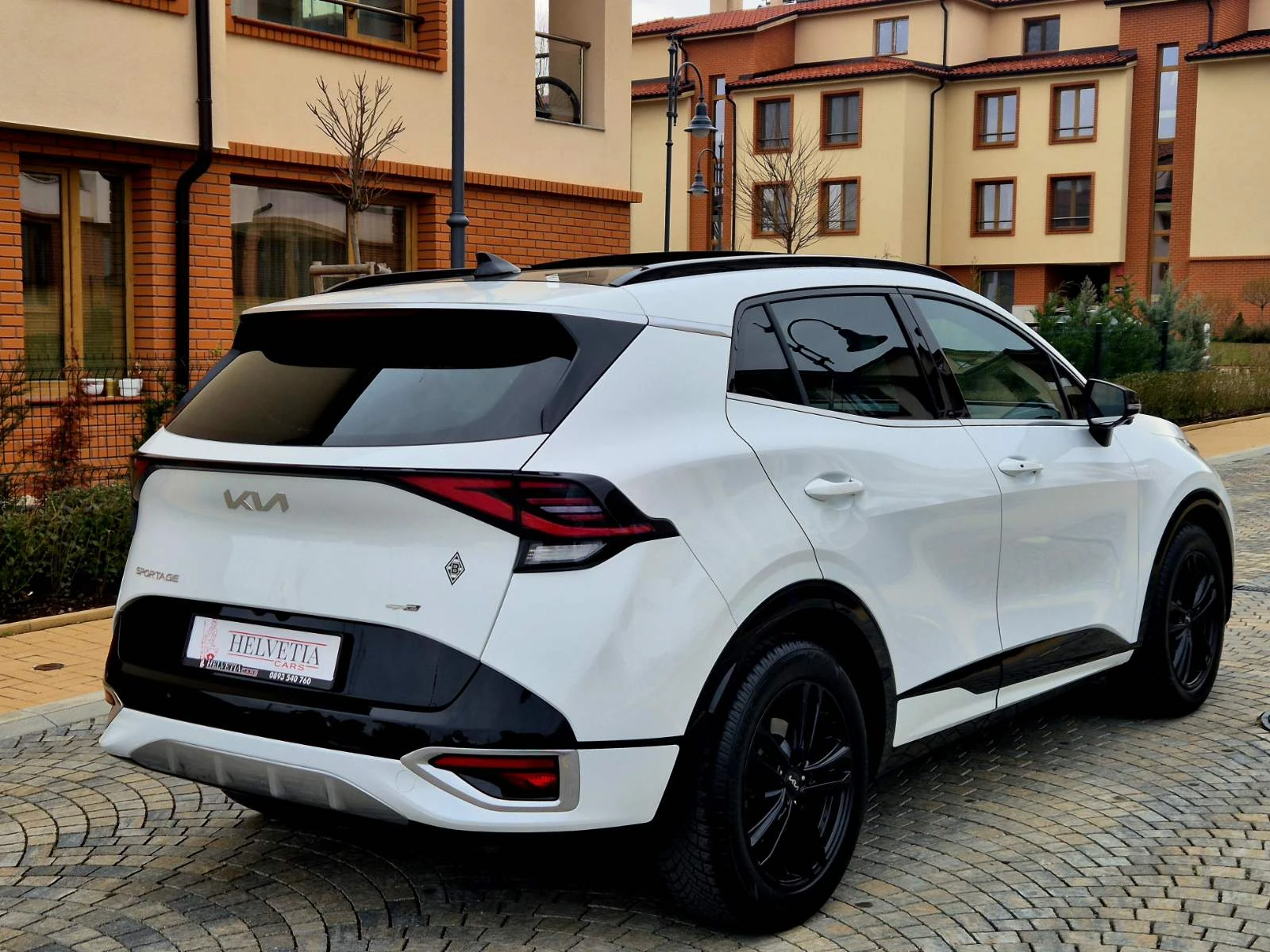 Kia Sportage GT-Line* 4x4* H/K* ПАНО* FULL, снимка 3 - Автомобили и джипове - 54046785