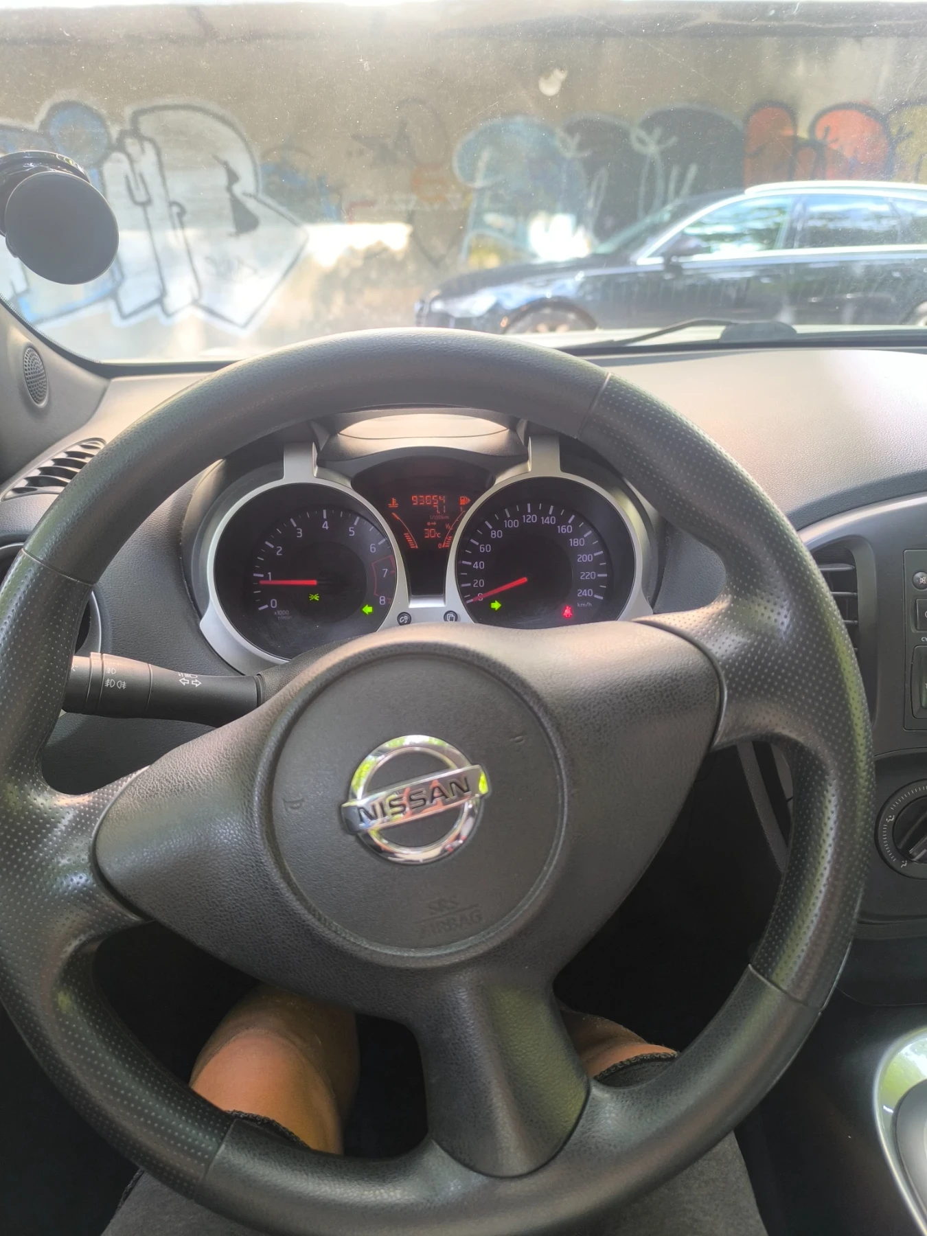 Nissan Juke 1, 6 бензин, 117к.с., 93500км проверени car vertic, снимка 9 - Автомобили и джипове - 55259416