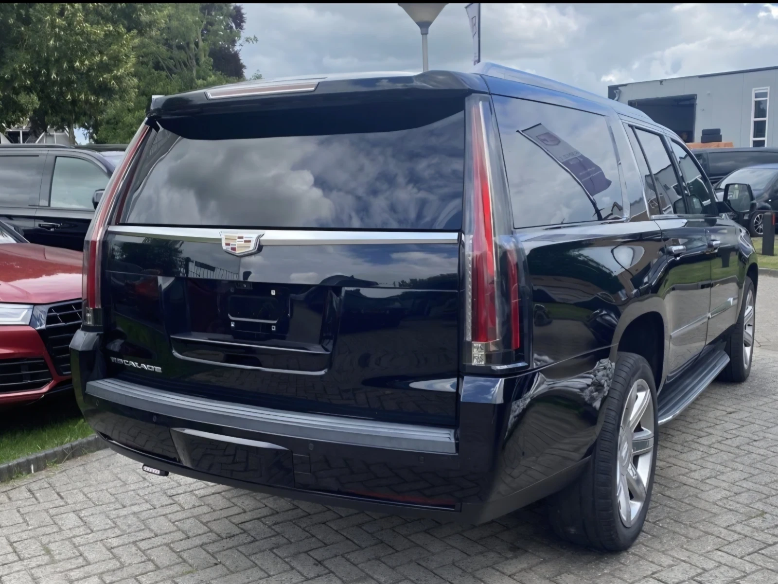 Cadillac Escalade ESV. LONG, снимка 5 - Автомобили и джипове - 55689059