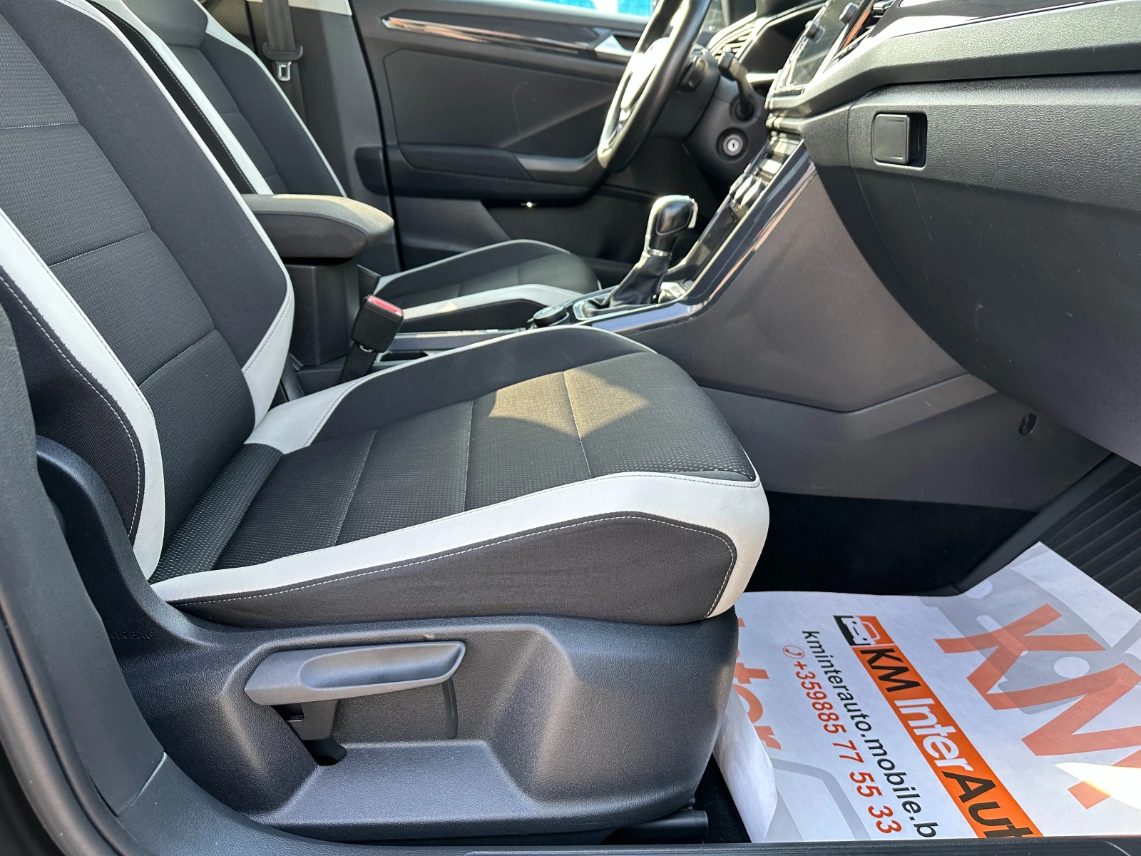 VW T-Roc 2.0TDI 4MOTION/AUT/CAR PLAY/LED/КАМЕРА, снимка 10 - Автомобили и джипове - 55493874