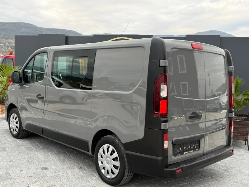 Renault Trafic 6-местен Без аналог!Нов внос от Белгия!, снимка 7 - Бусове и автобуси - 52737889