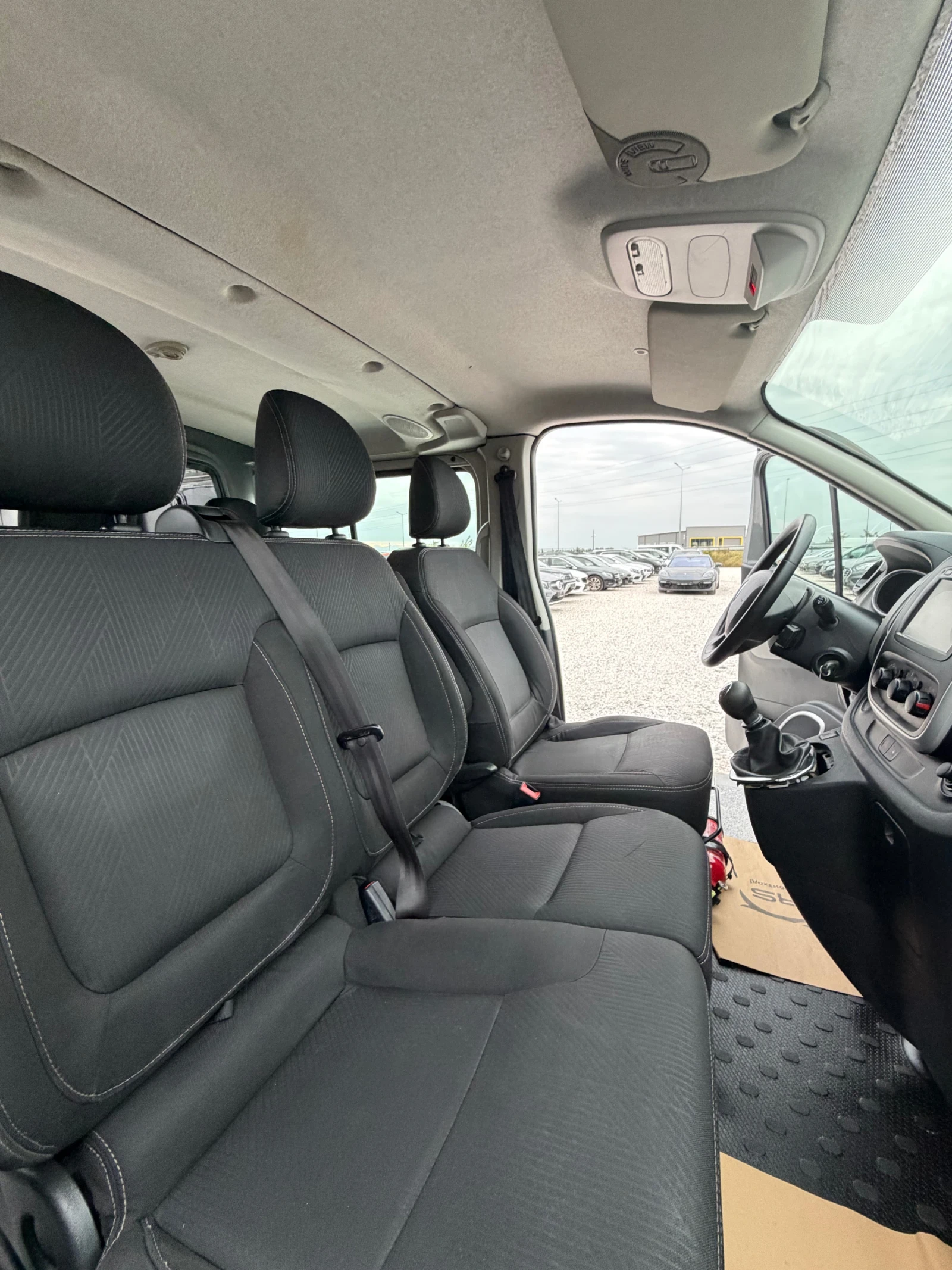 Renault Trafic 6-местен Без аналог!Нов внос от Белгия! - изображение 10