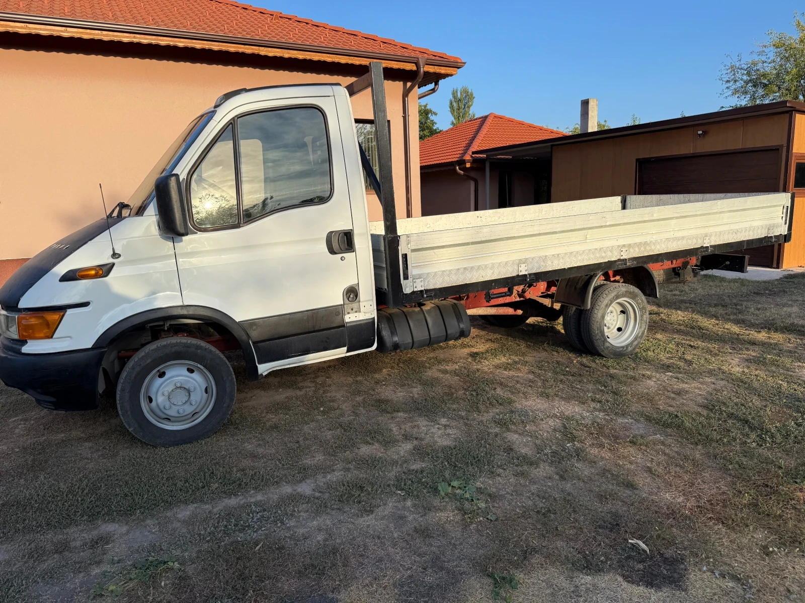Iveco 35c13 2.8 130кс ДВОЙНА ГУМА
