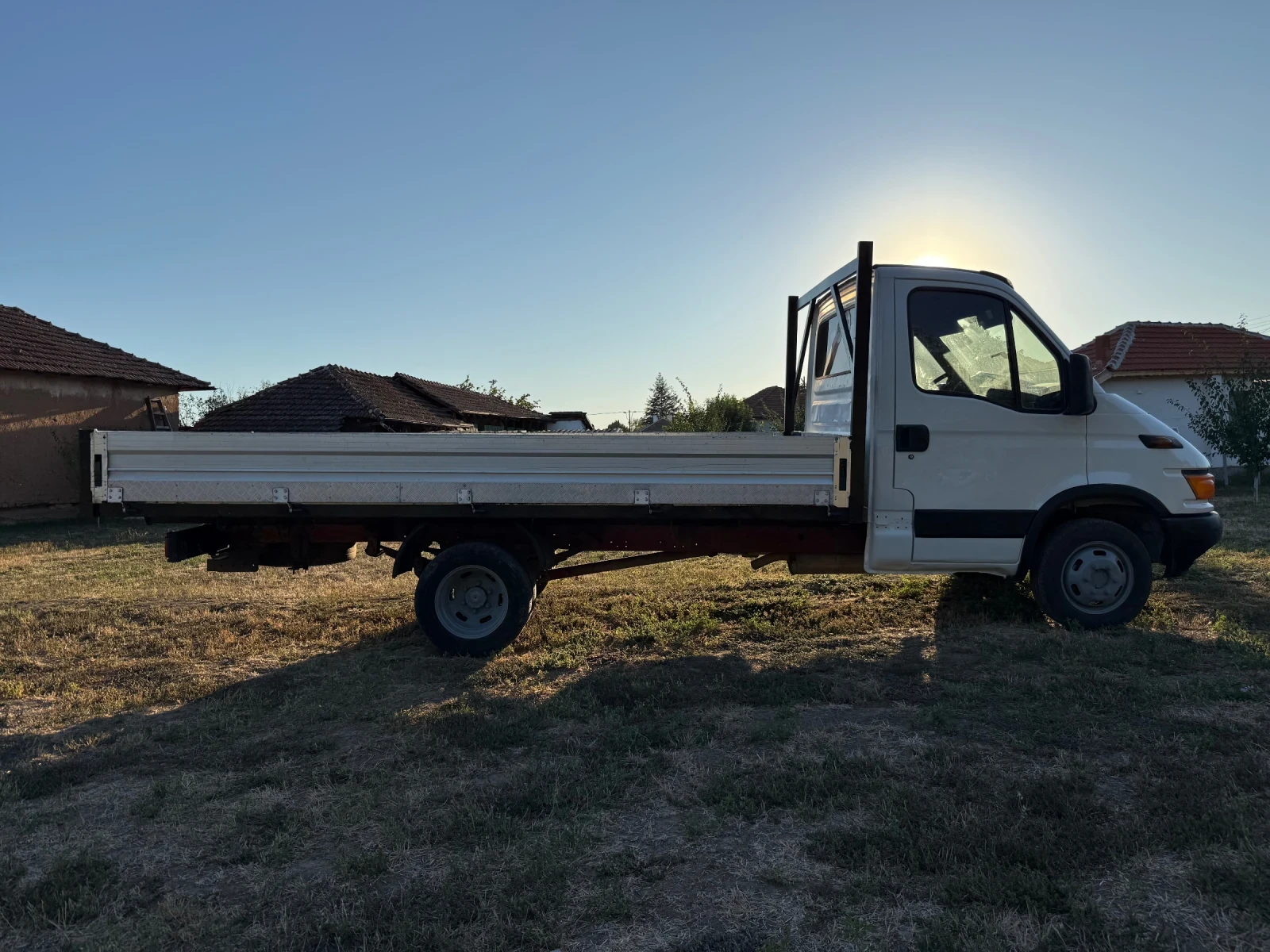 Iveco 35c13 2.8 130кс, снимка 2 - Бусове и автобуси - 55980491