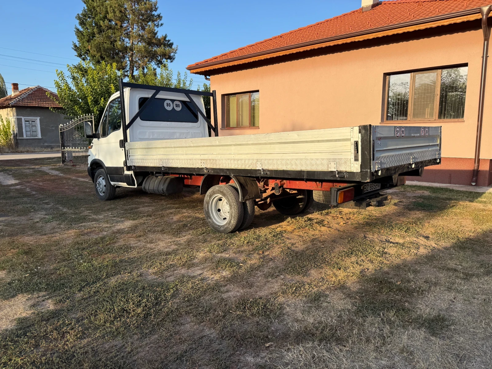 Iveco 35c13 2.8 130кс ДВОЙНА ГУМА, снимка 3 - Бусове и автобуси - 55980491