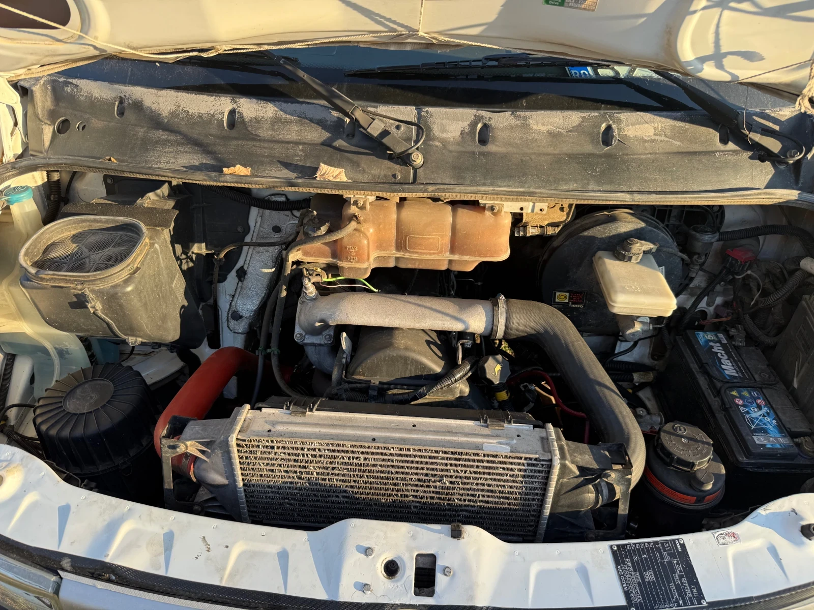Iveco 35c13 2.8 130кс, снимка 8 - Бусове и автобуси - 55980491