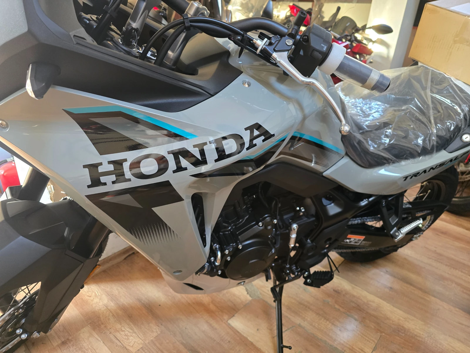 Honda Xl 750 Transalp E-clutch 2026 NEW НАЛИЧНИ!!!, снимка 6 - Мотоциклети и мототехника - 54481104