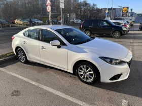 Mazda 3, снимка 1