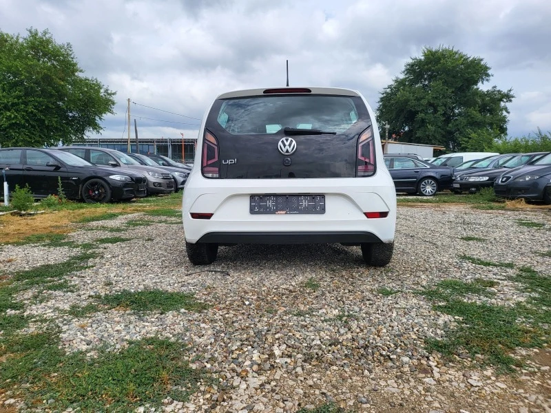 VW Up, снимка 6 - Автомобили и джипове - 46394674