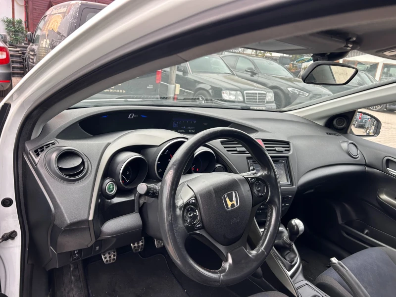 Honda Civic 2.2DTEC NAVI/KAMERA , снимка 11 - Автомобили и джипове - 47764454