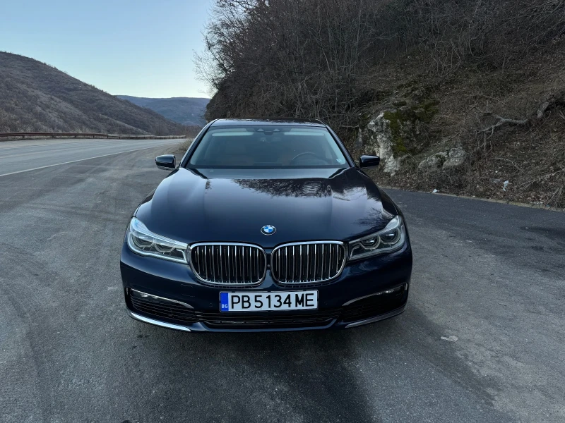 BMW 750, снимка 4 - Автомобили и джипове - 48852654