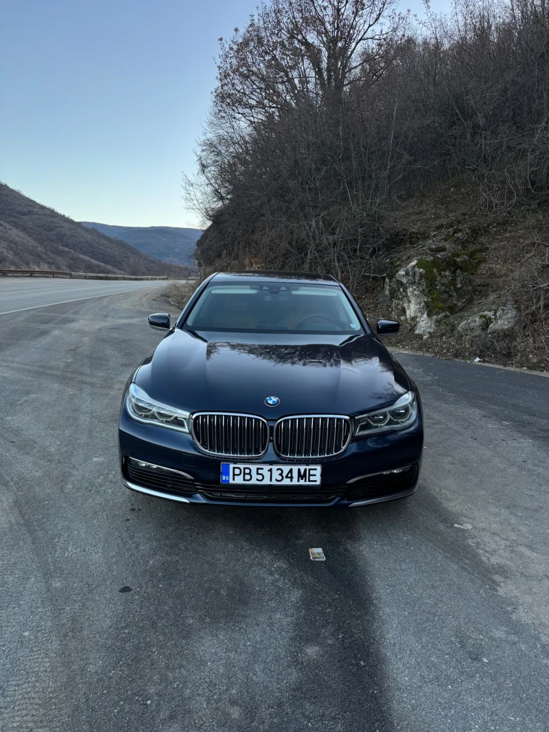 BMW 750, снимка 6 - Автомобили и джипове - 48852654